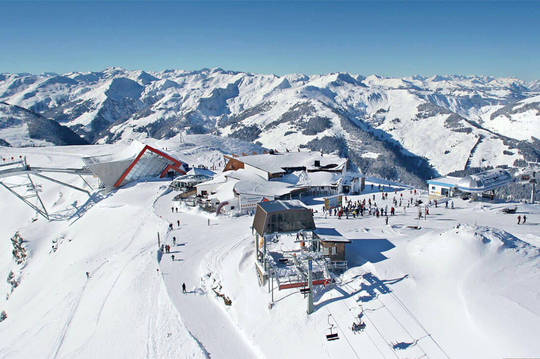 View of the superb ski area at Pengelstein