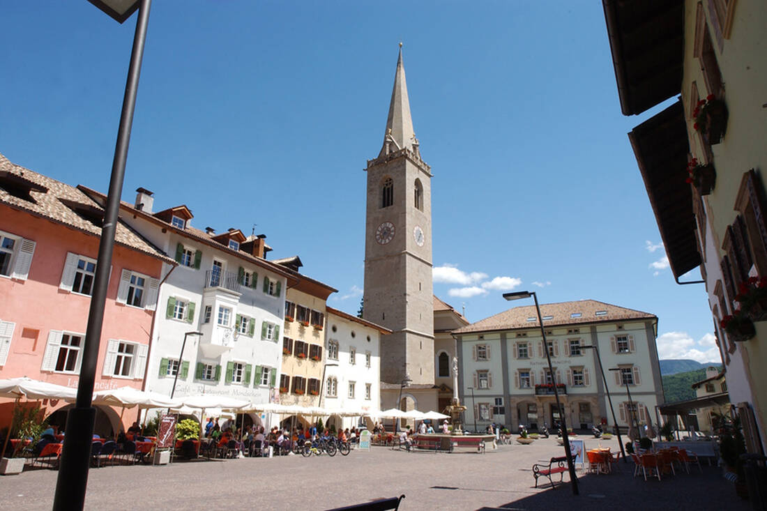 Village square in Caldaro with church