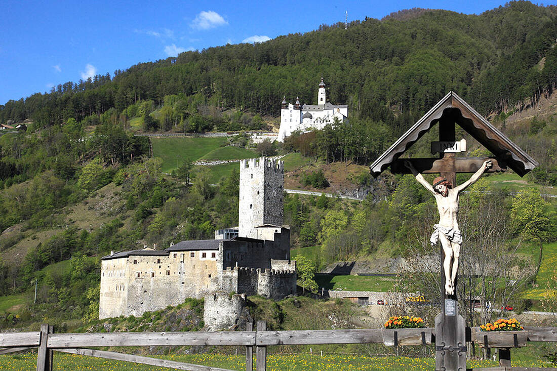 Fürstenburg with Monastery Marienberg