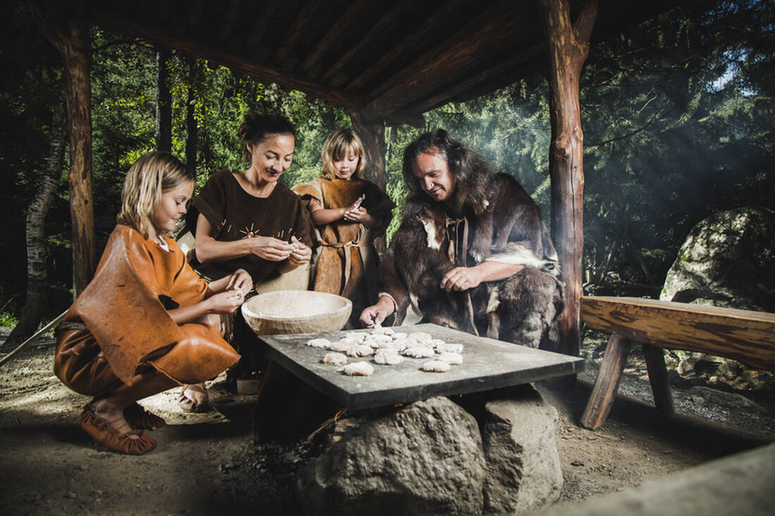 Baking in the Ötzi village