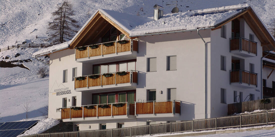 Residence Garni Weißkugel in winter