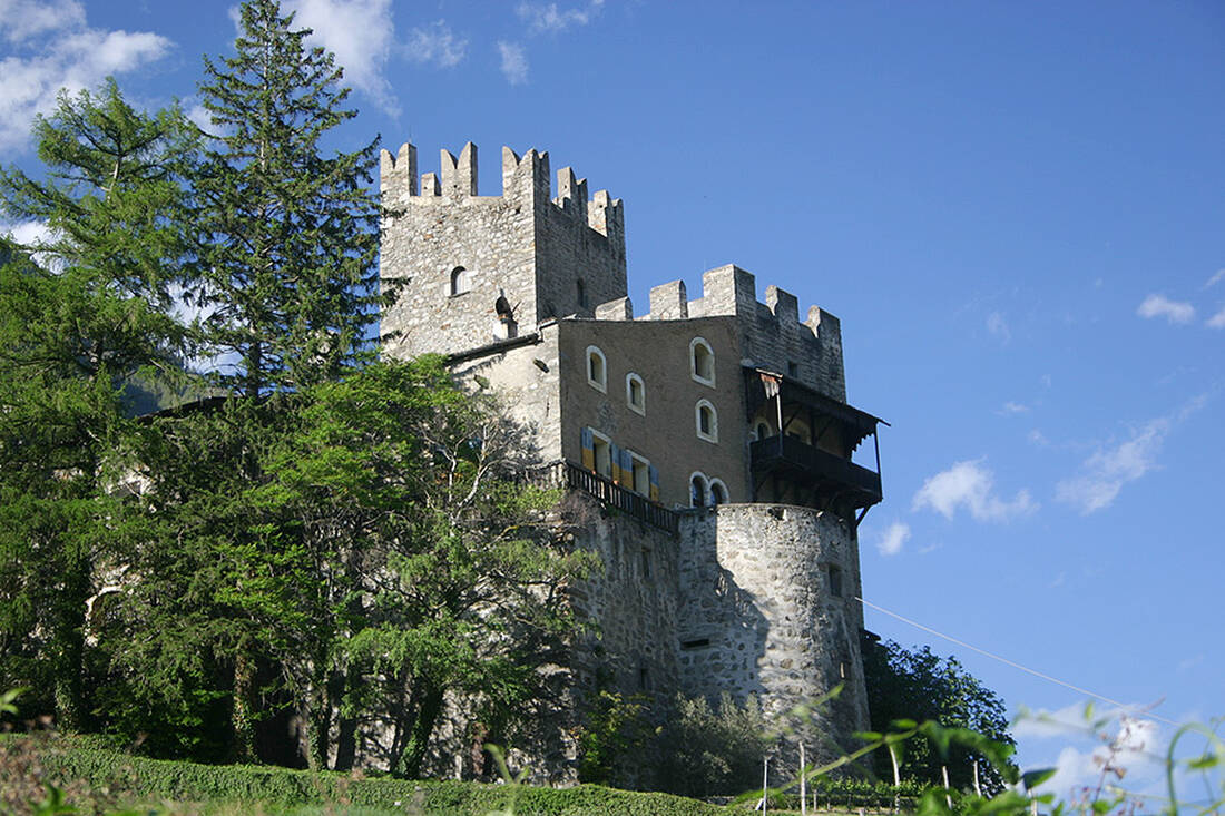 Hochnaturns Castle