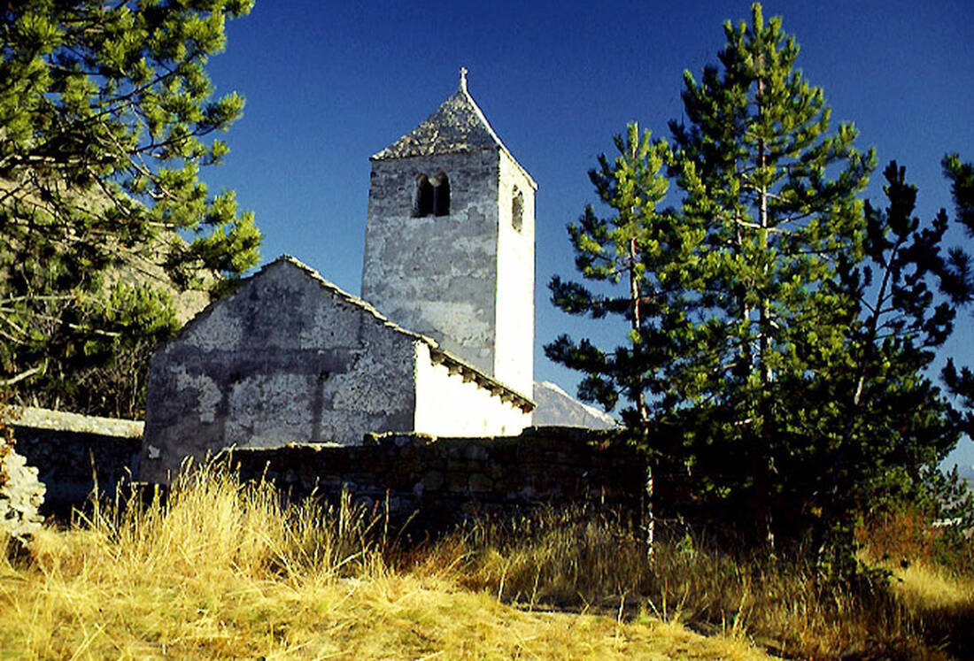St. Sisinius Church in Lasa