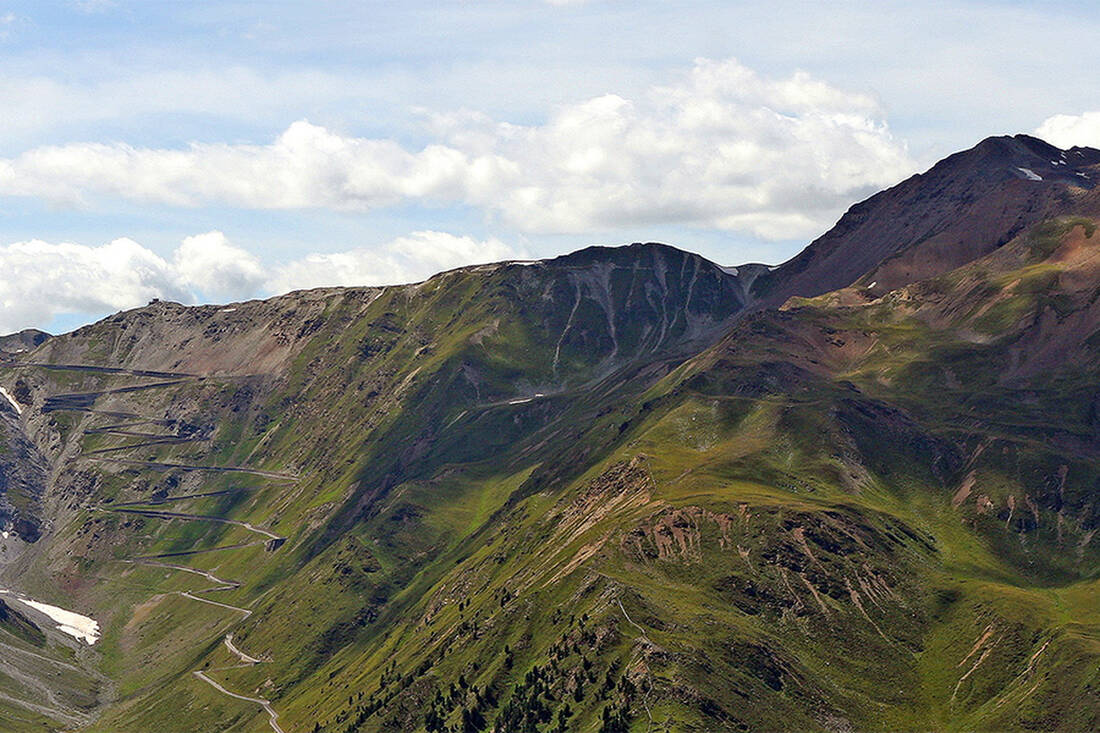 Stelvio Pass (left) and Rötlspitze (far right)