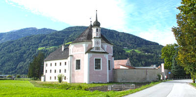 German Order's Commandery Sterzing and Church of St. Elisabeth