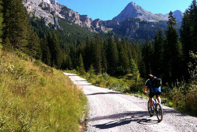 Mountain biker in the Karwendel